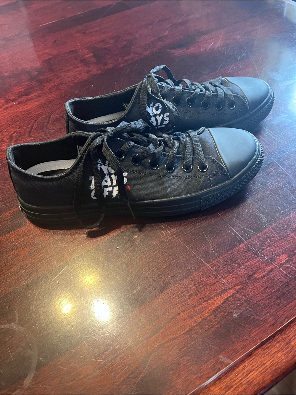 Men's Black Low-Top Canvas Sneakers with Subtle Logo